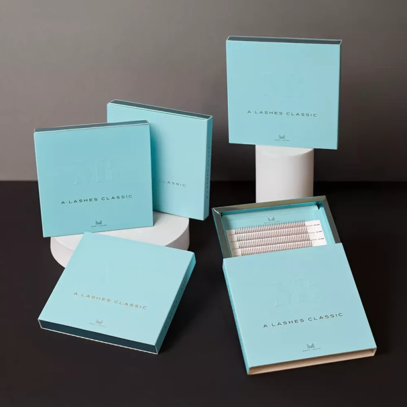 Master Box A-lashes Classic | Zestaw kępek rzęs do makijażu, zdjęcie stylizowane