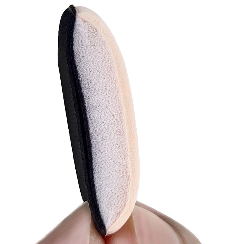 Mini Puff Supersoft | mini puszek na palec | supermiękka gąbka do makijażu, zbliżenie na gąbke